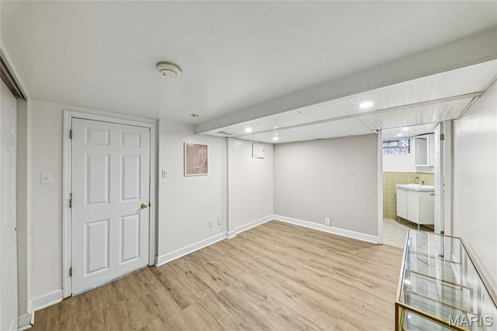 West Holly Hills - Residential