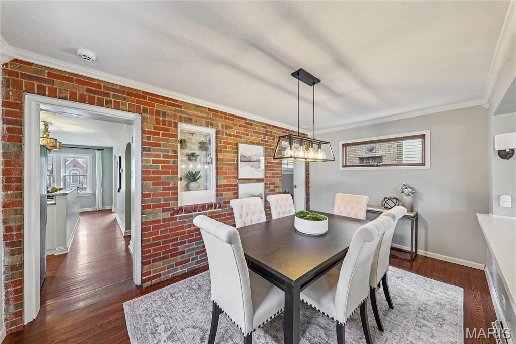West Holly Hills - Residential