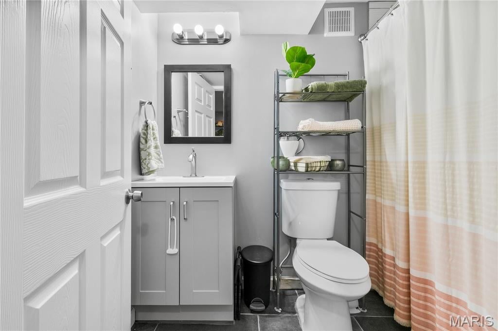 Brinwood Sub 5th Add - Residential