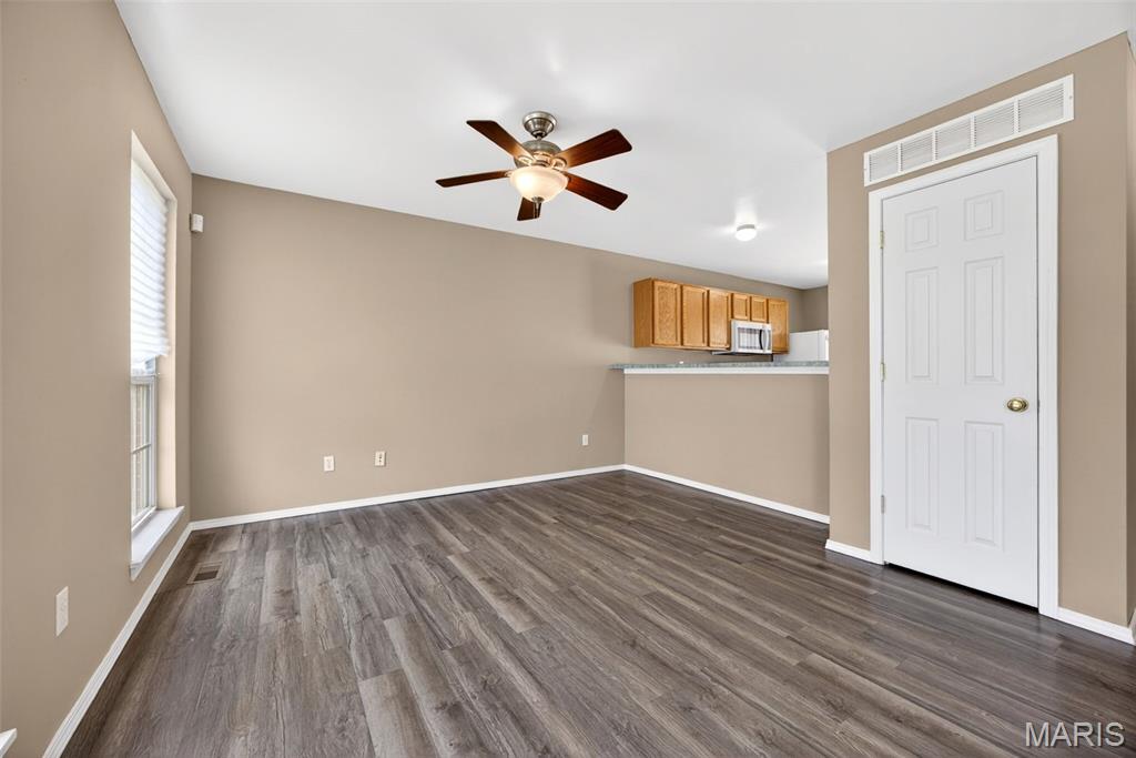 Brownstone Village At Thornbury #1 - Residential