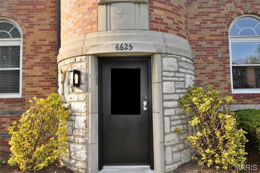 6625 Alamo - Residential Lease