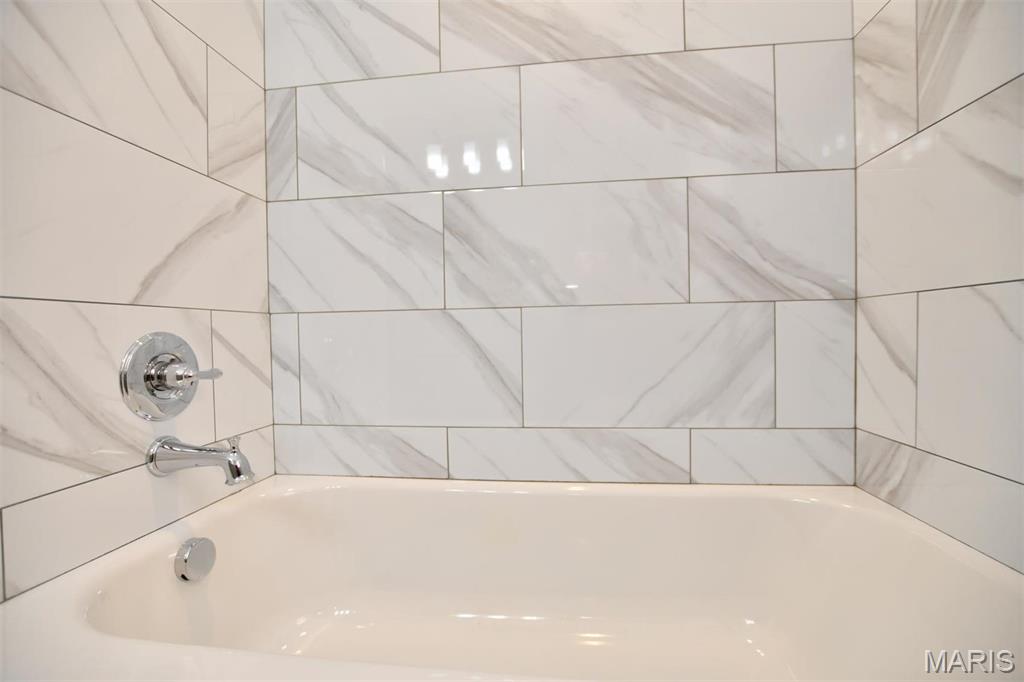 6625 Alamo - Residential Lease
