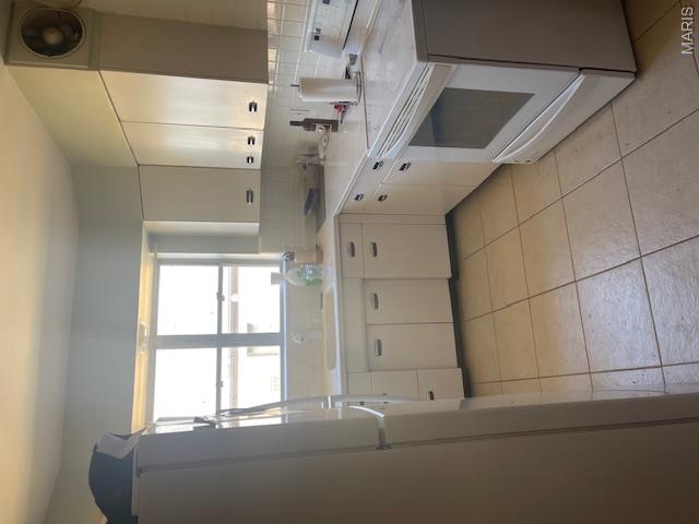 St. Louis Hills Add - Residential Lease