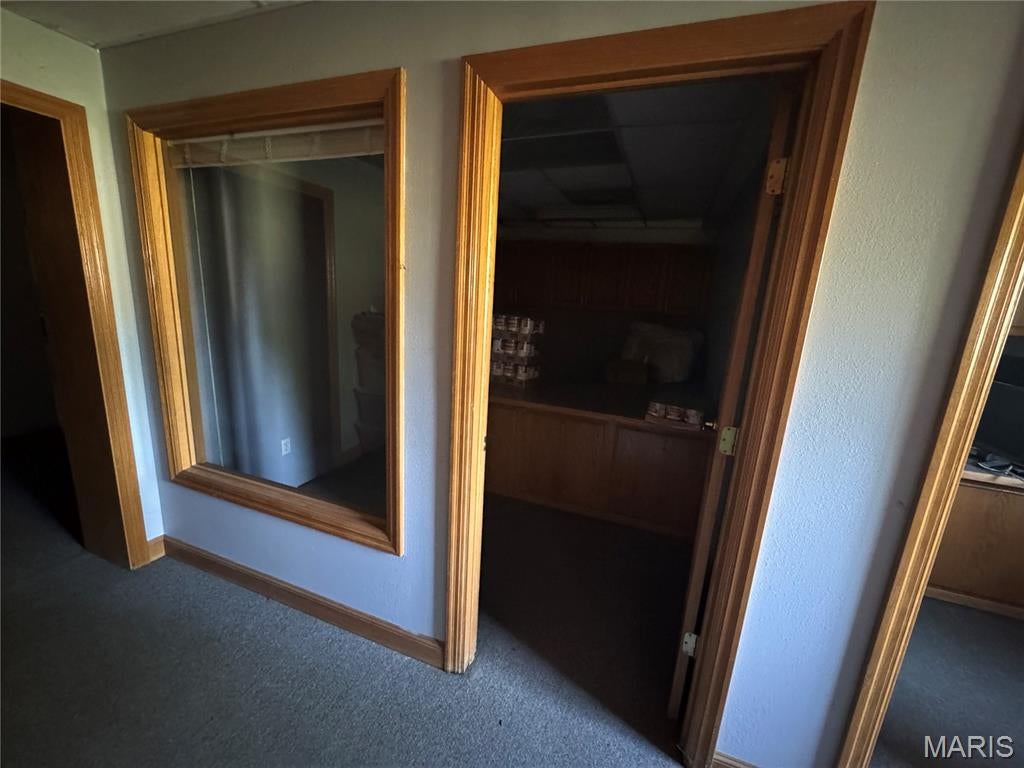 n/a - Commercial Sale