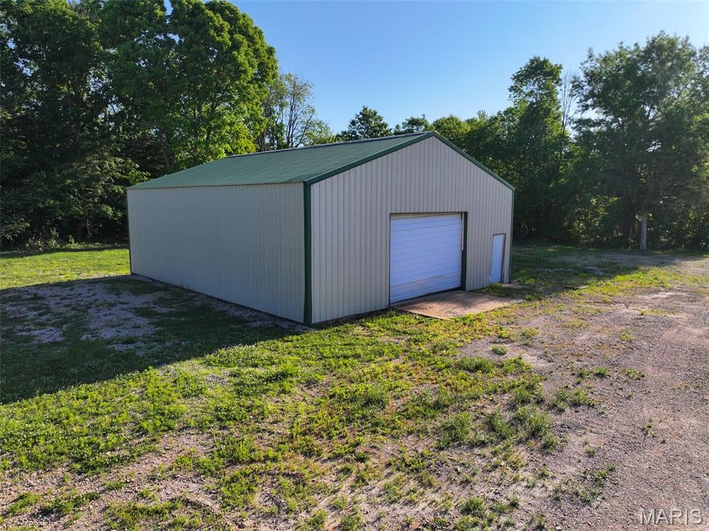n/a - Commercial Sale