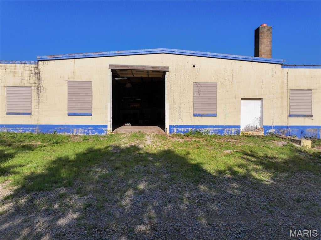 n/a - Commercial Sale