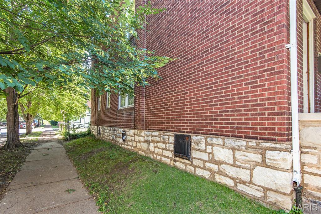 Grand Blvd Park Add - Residential Income