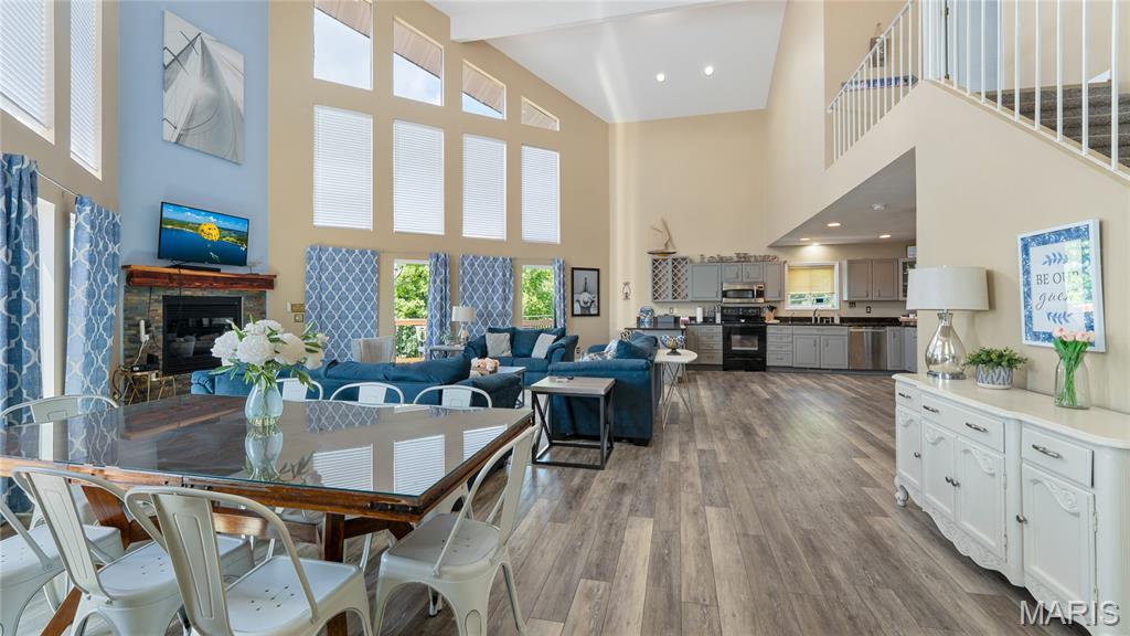 Paradise Point South - Residential