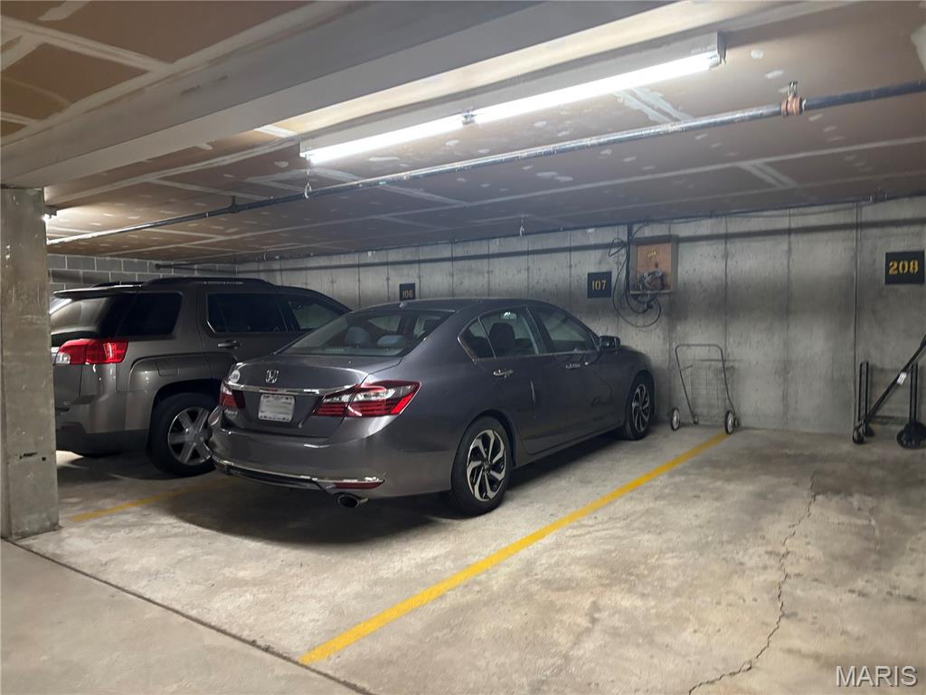 Kenrick Parke Condo - Residential