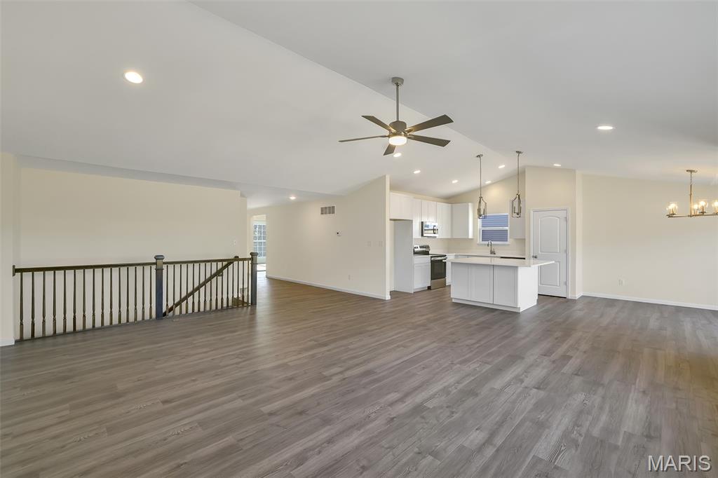 Hawk Ridge 2 - Residential