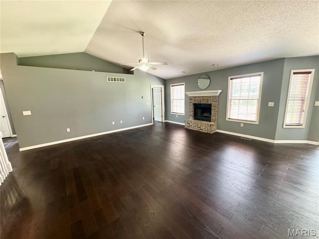 Steelecrest Country Estate Second Add - Residential Lease