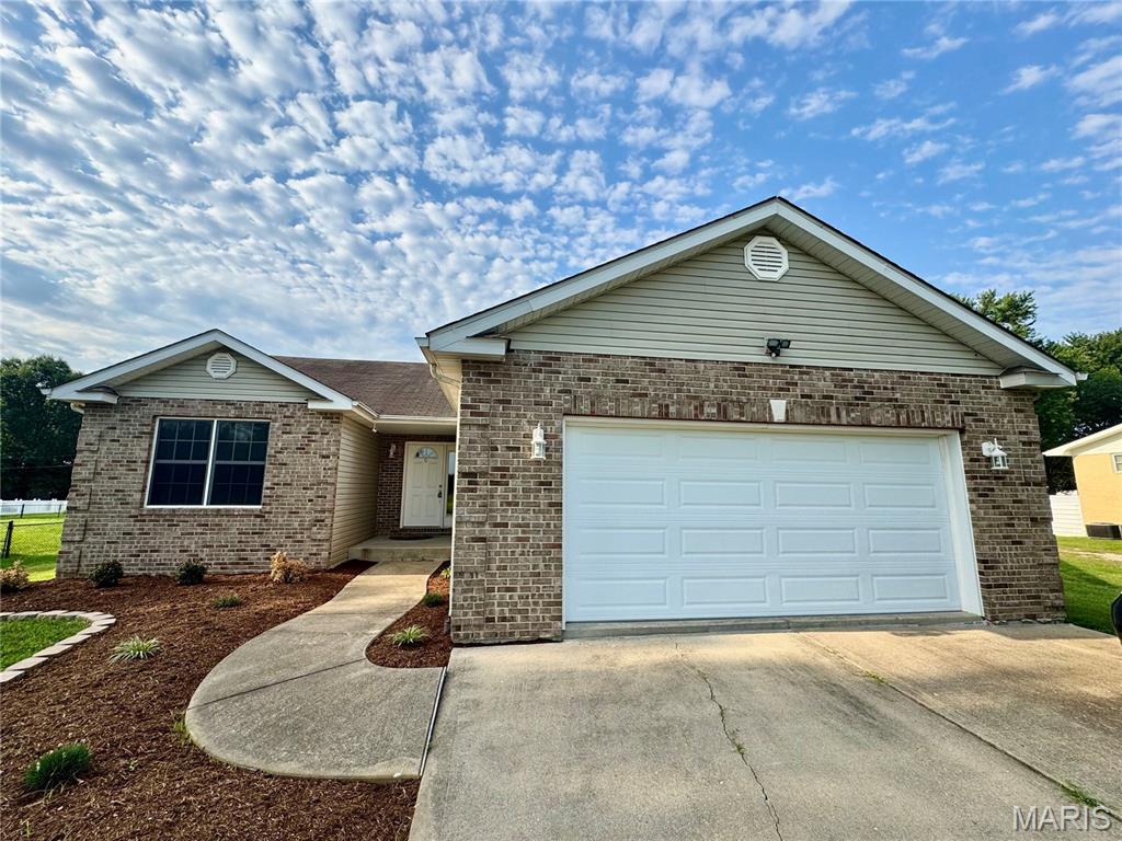 Steelecrest Country Estate Second Add - Residential Lease