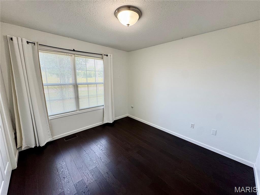 Steelecrest Country Estate Second Add - Residential Lease
