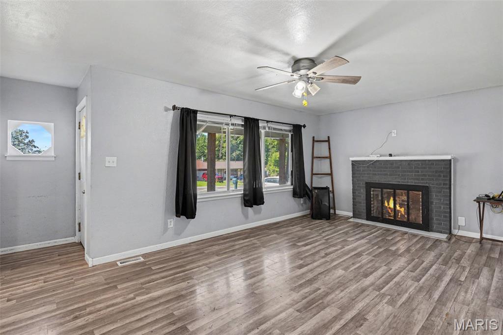 Warren Fern - Residential
