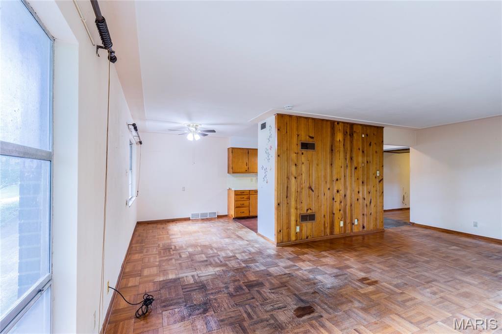 Wilshire Woods - Residential