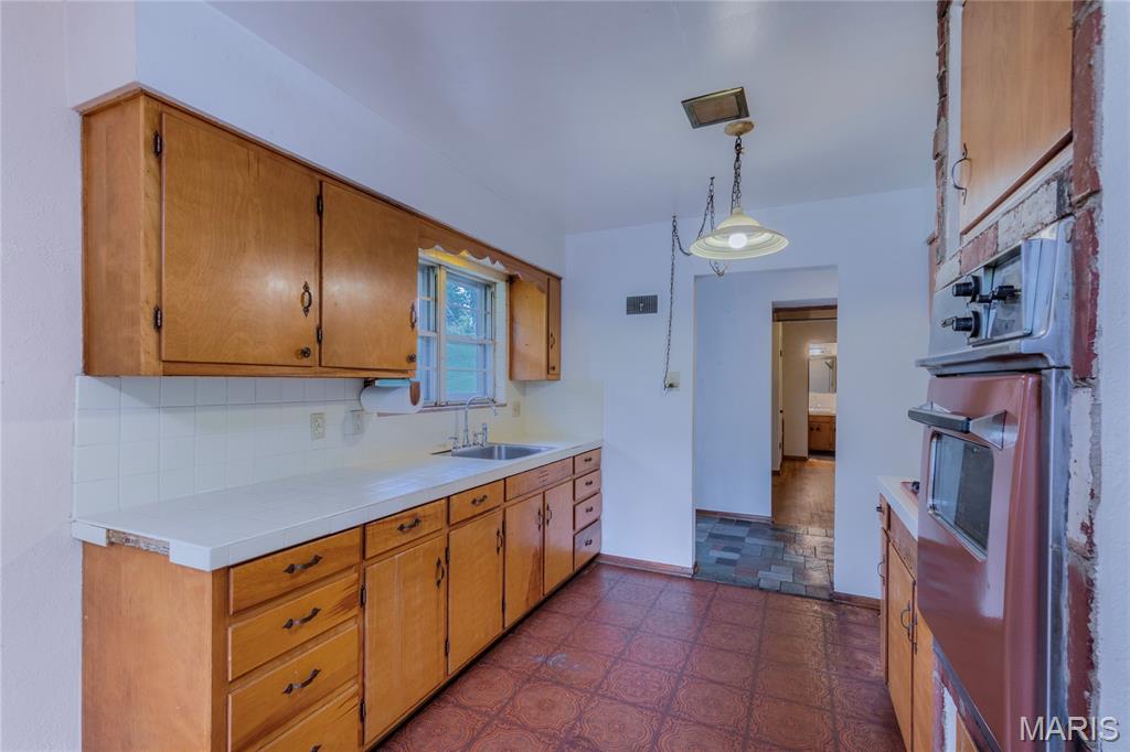 Wilshire Woods - Residential