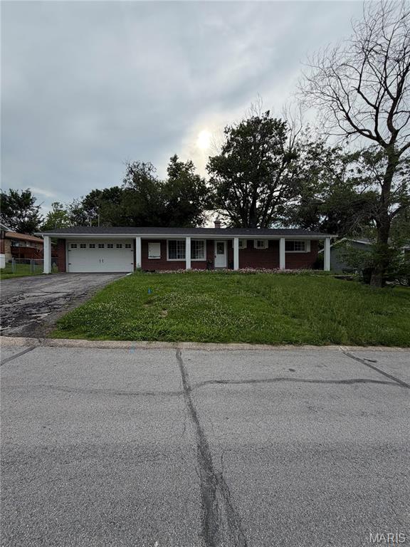 Available Now! Ranch home for lease 3 bedrooms , 1.5 bath with partially finished basement. Charming 3 bed, 1.5 bath ranch located off Hwy K and I-70 for easy commuting, shopping, and dining. Move-in ready and full of charm! Very spacious lot!  This ranch home offers 1,100 sqft on the main level and nearly 1,500 sqft of total living space including a partially finished basement, located on a quiet cul-de-sac. The updated kitchen features stainless steel appliances, 42” maple cabinets with crown molding, under cabinet lighting, ceramic tile flooring, and a stylish tile backsplash. The lower level adds additional living space !  Two-car garage for convenience and storage. Enjoy the large fully fenced backyard, ideal for outdoor gatherings. Pet Negotiable.