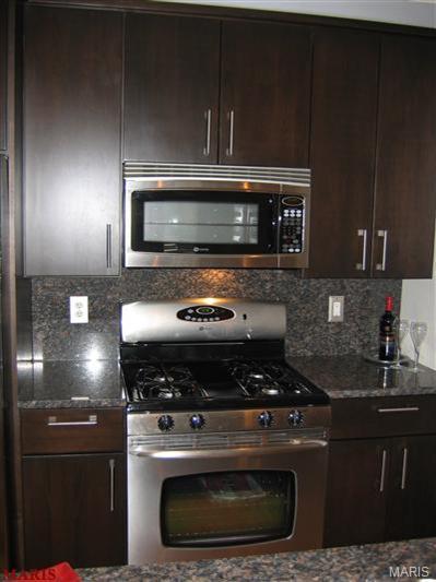 900 N. McKnight - Residential Lease