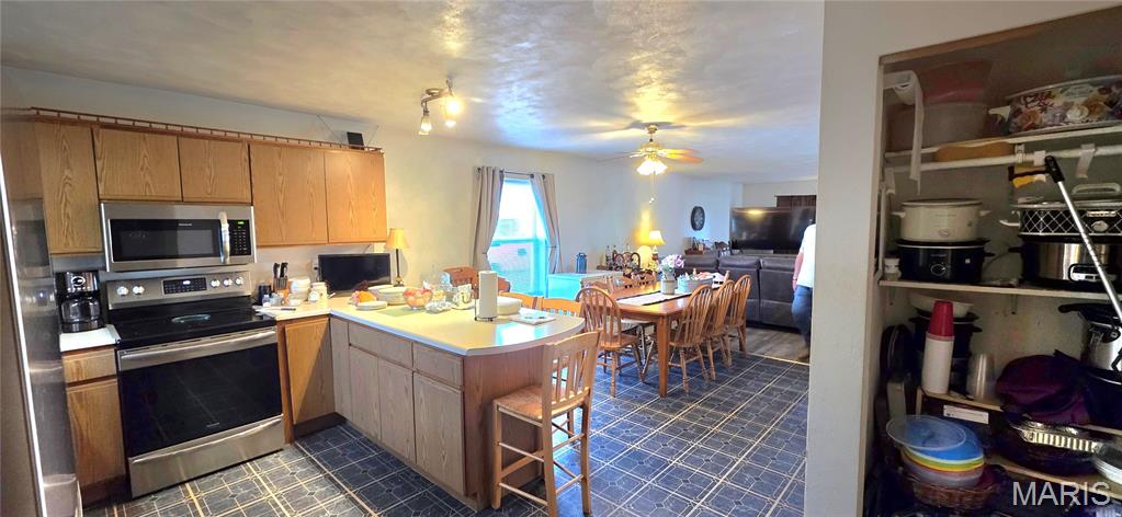 Ac Dan Ninglers - Residential Income
