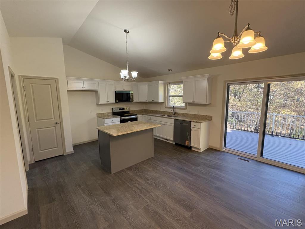 Woodridge Estates - Residential
