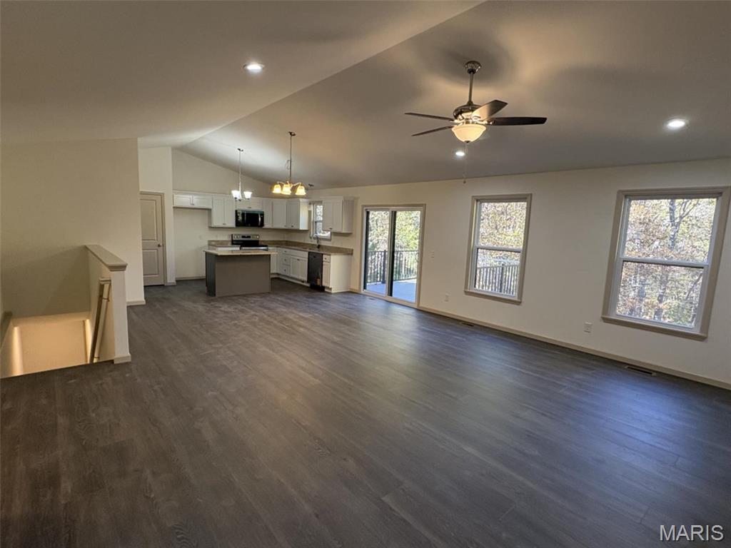Woodridge Estates - Residential