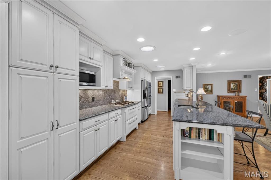 Lindgate Manor South - Residential