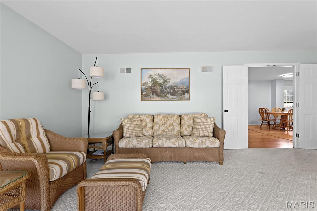 Four Seasons Sec #1 - Residential