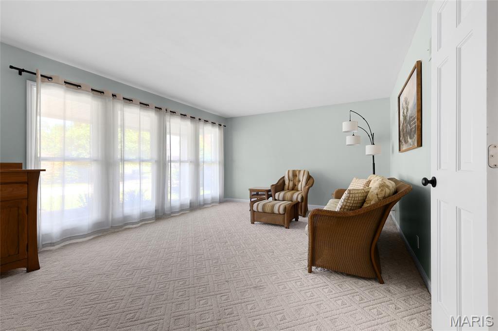 Four Seasons Sec #1 - Residential