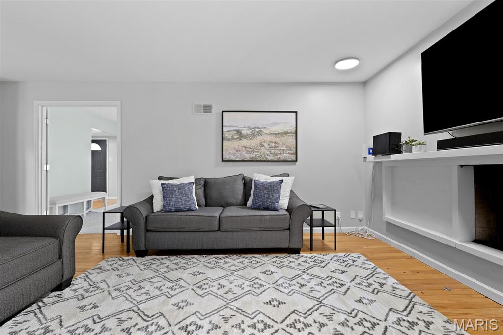 Four Seasons Sec #1 - Residential