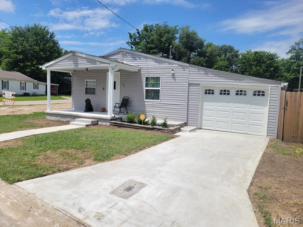 Beautifully newly remodeled 3-bedroom, 2-bath home with added 3-car garage! This move-in ready property features a brand-new roof, HVAC system, water heater, flooring, cabinets, sink, windows, siding, appliances, deck, and fence. Enjoy the spacious fenced backyard, perfect for entertaining or pets. Both bathrooms decked out in marble with one including a relaxing jacuzzi tub/shower combo for added comfort. With modern updates throughout and plenty of space inside and out, this home is a must-see!