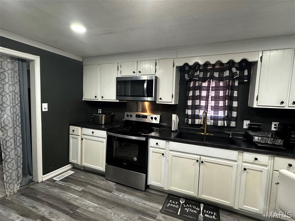 Smith L A Add - Residential