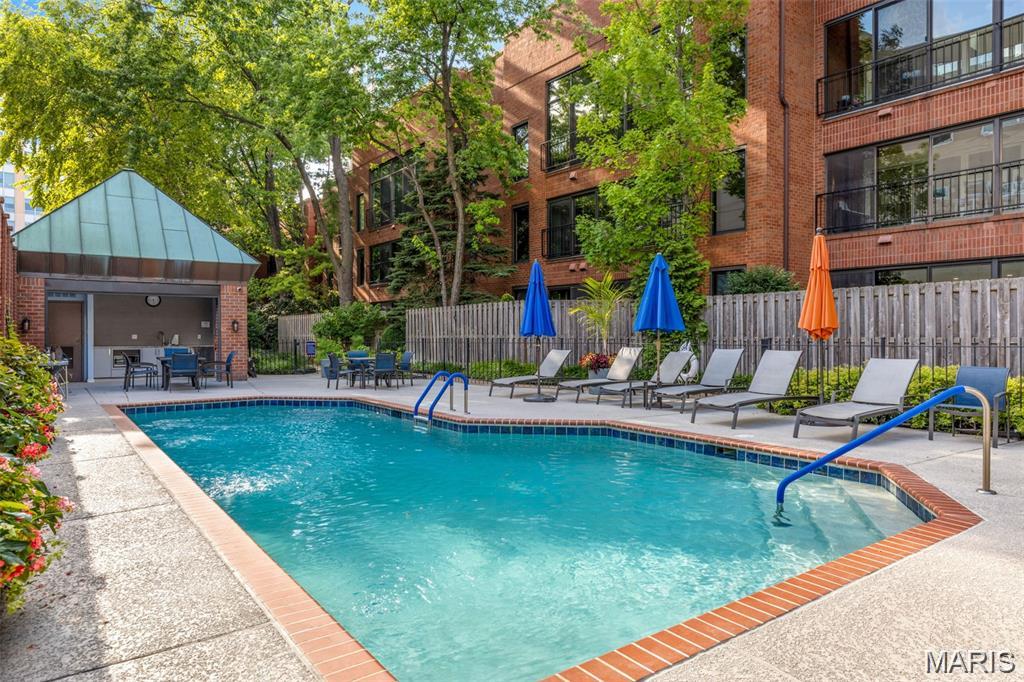 Wexford Condo Ph 03 - Residential