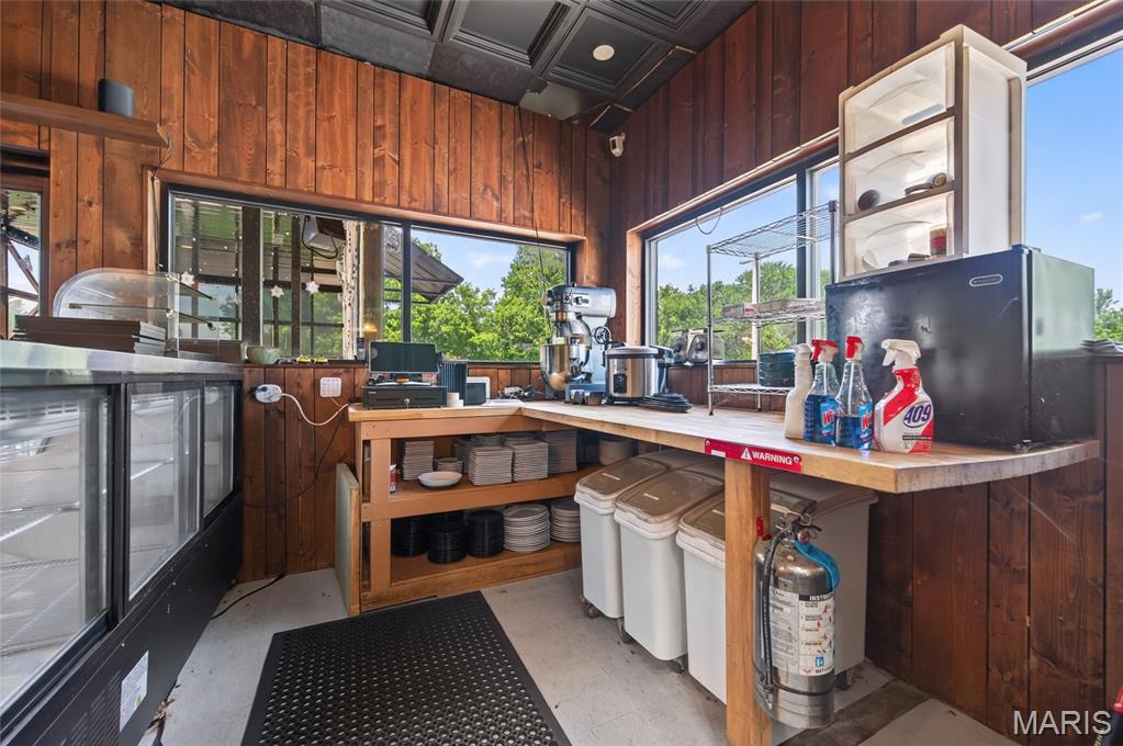 OTHER RURAL - Commercial Sale