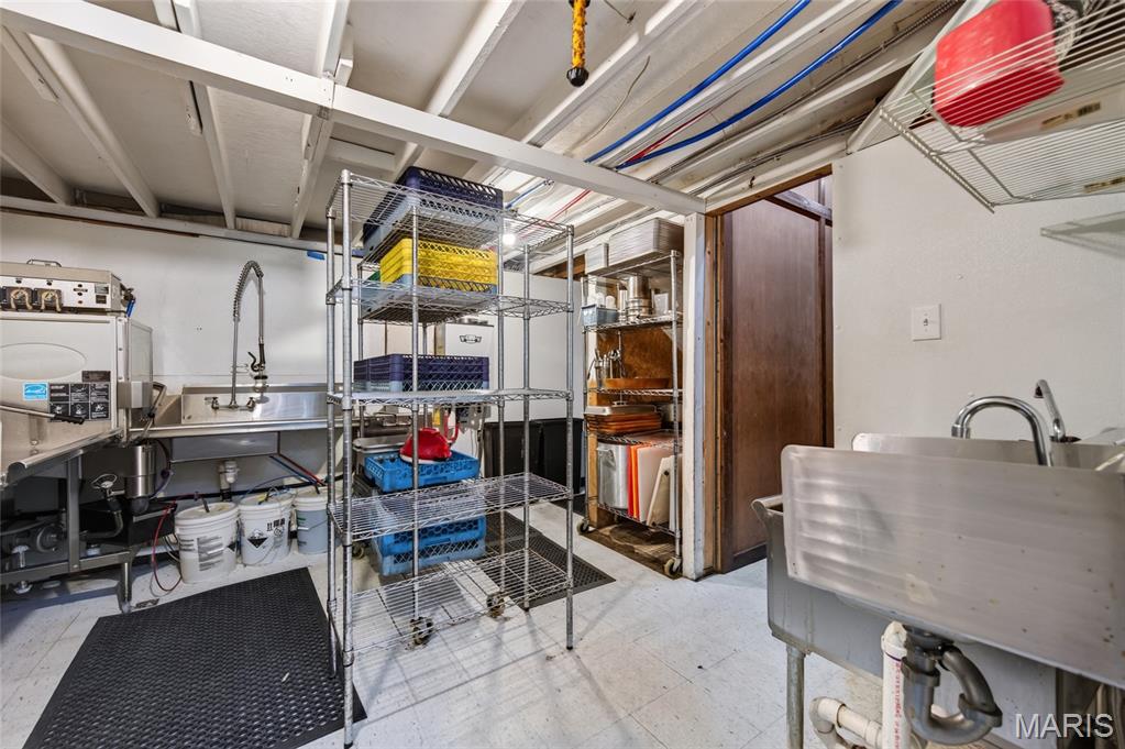 OTHER RURAL - Commercial Sale