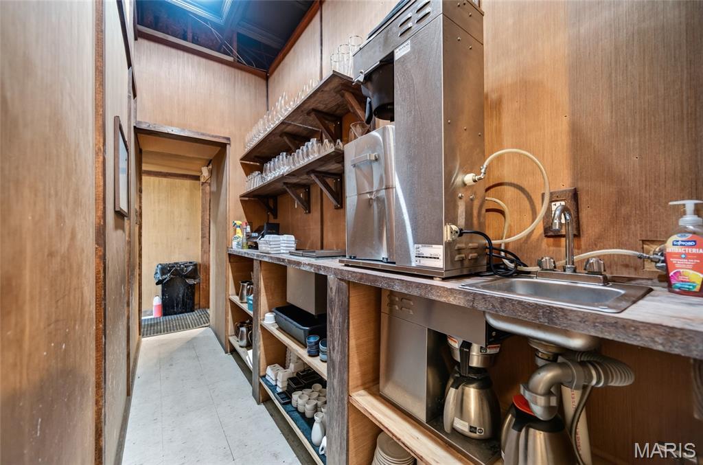 OTHER RURAL - Commercial Sale