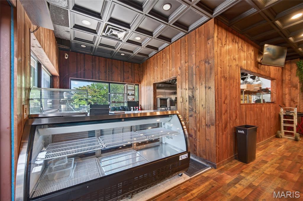 OTHER RURAL - Commercial Sale
