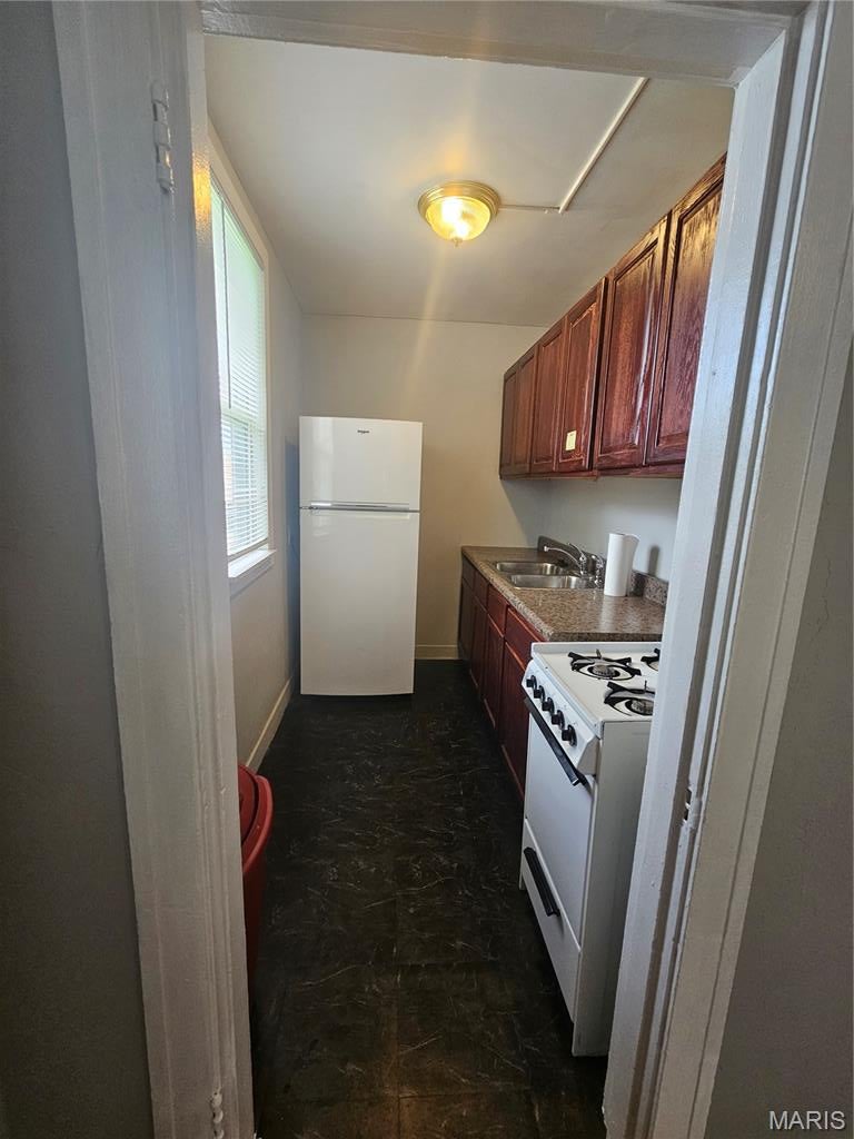 Abends 3rd Add - Residential Lease