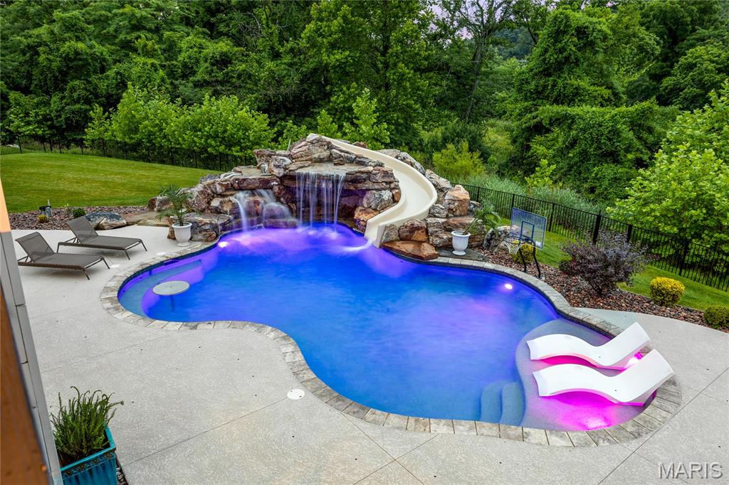 Westleigh #1 - Residential