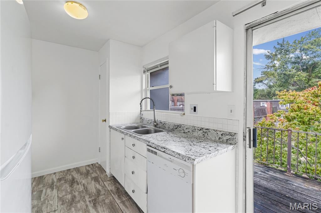 Paddock Forest Condo - Residential