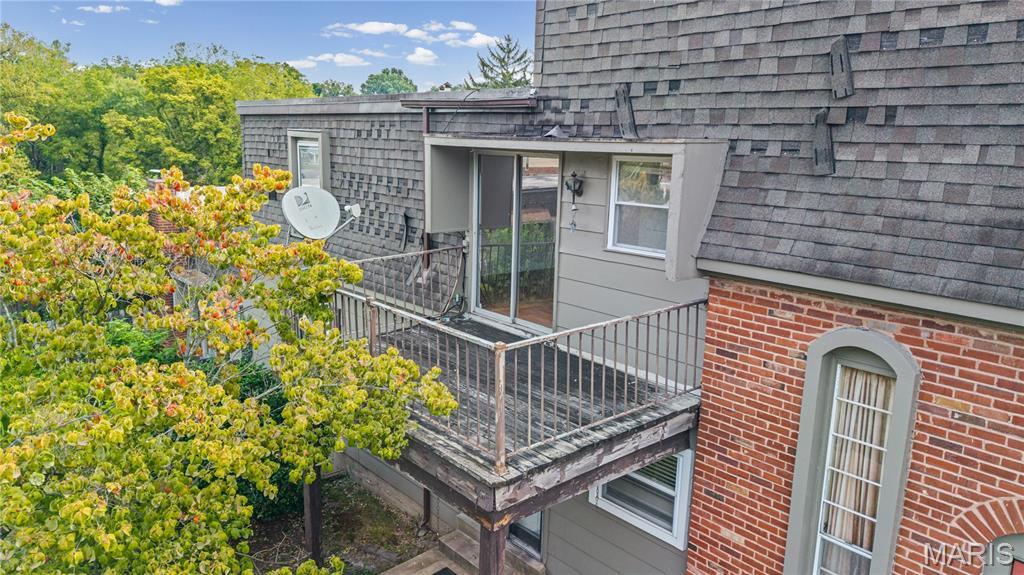 Paddock Forest Condo - Residential