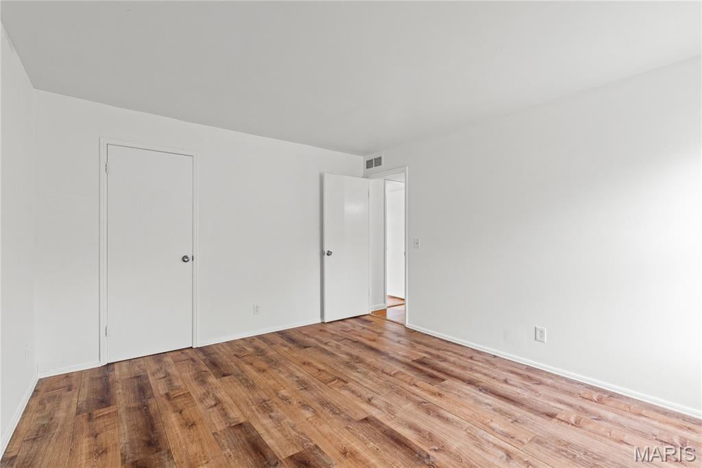 Paddock Forest Condo - Residential