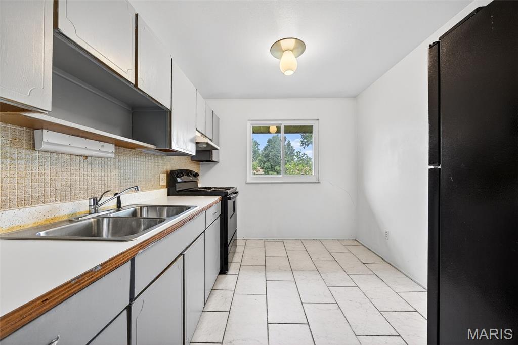 Carrollton Apts Unit 1 Condo - Residential