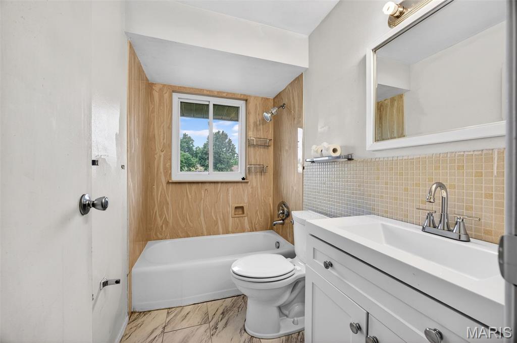 Carrollton Apts Unit 1 Condo - Residential