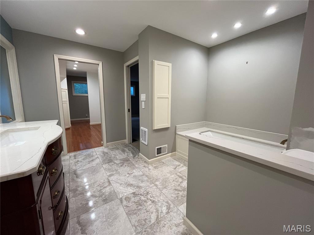 Fox Creek Valley 1 - Residential