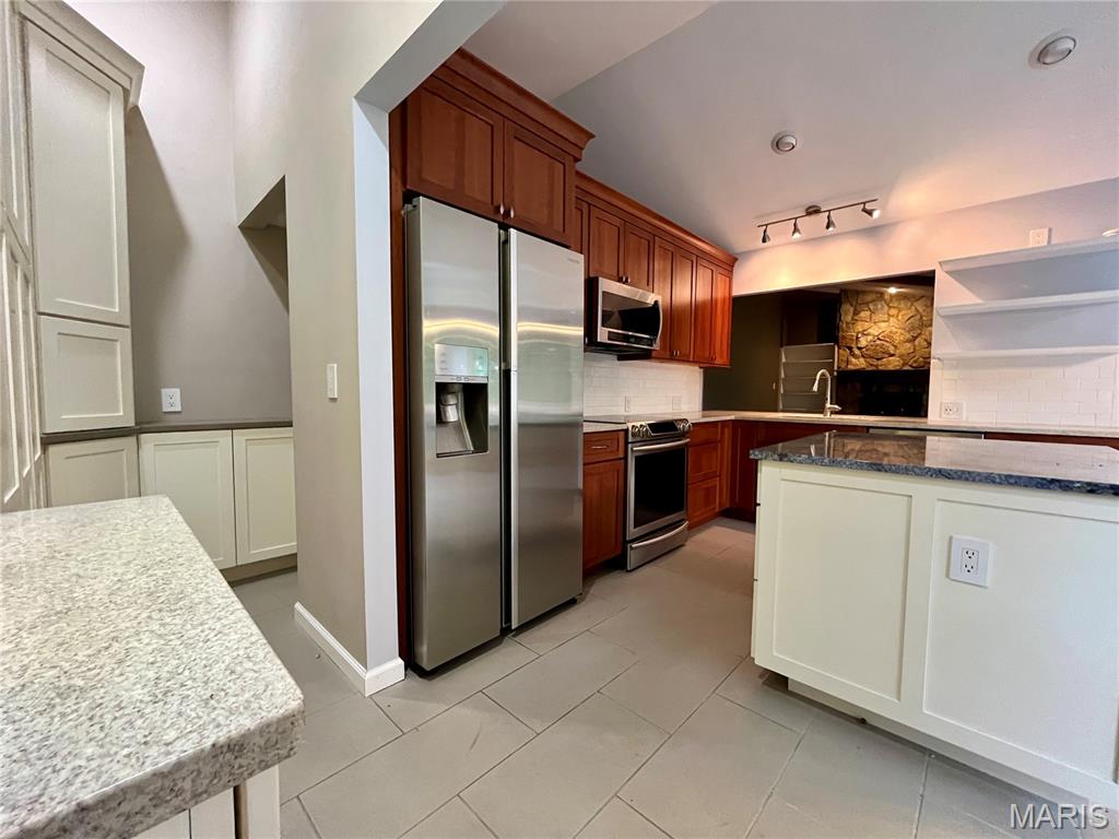 Fox Creek Valley 1 - Residential