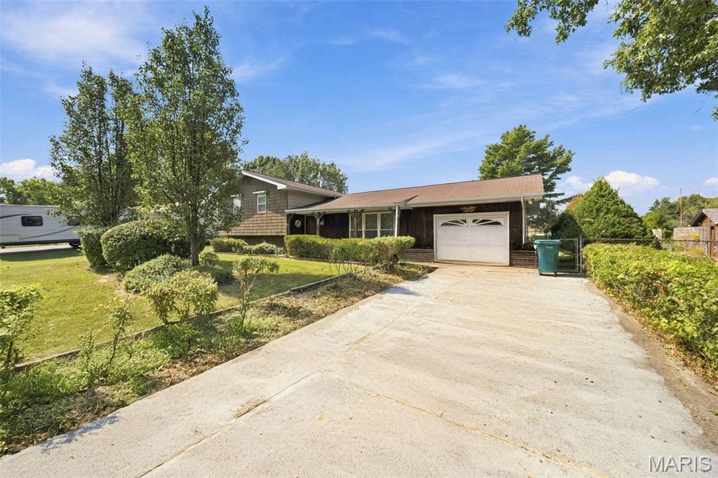 Meramec Estates - Residential