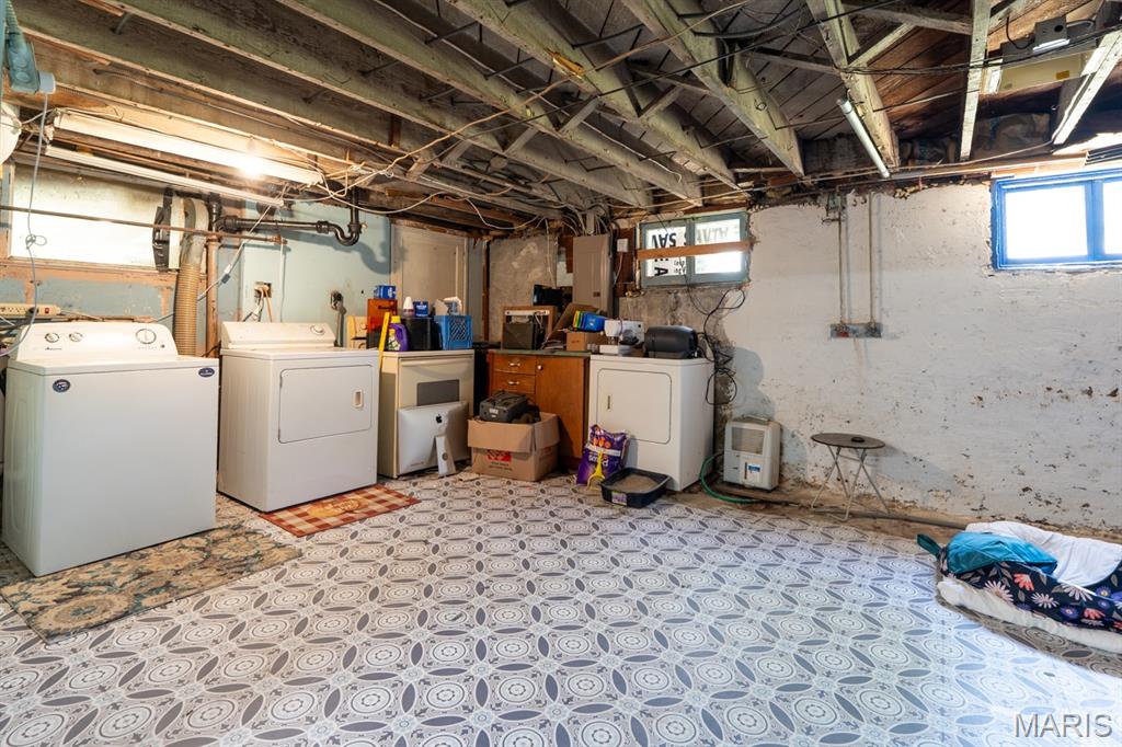 Sur 2476 Township 46 R 6 - Residential