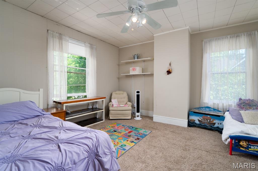Sur 2476 Township 46 R 6 - Residential