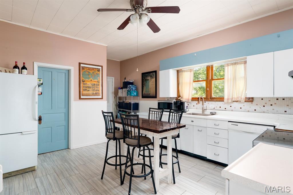 Sur 2476 Township 46 R 6 - Residential