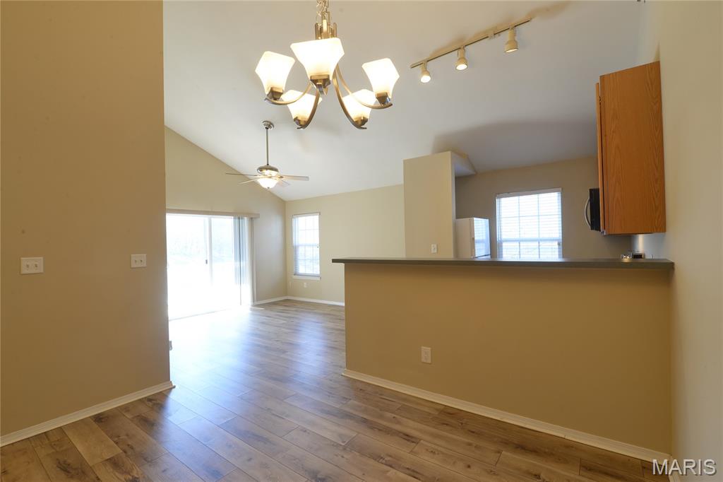 Arbor Creek Condo Seven - Residential